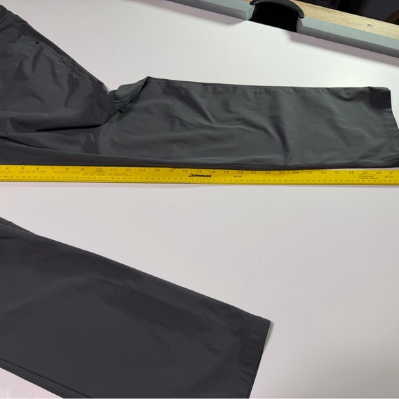 Men’s Lululemon ABC 5-Pocket Pants 36x30/32 Gray straight leg - Picture 6 of 8